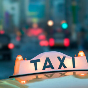 Read more about the article Motoristas de app em BH diminuem, e procura por táxis aumentam.